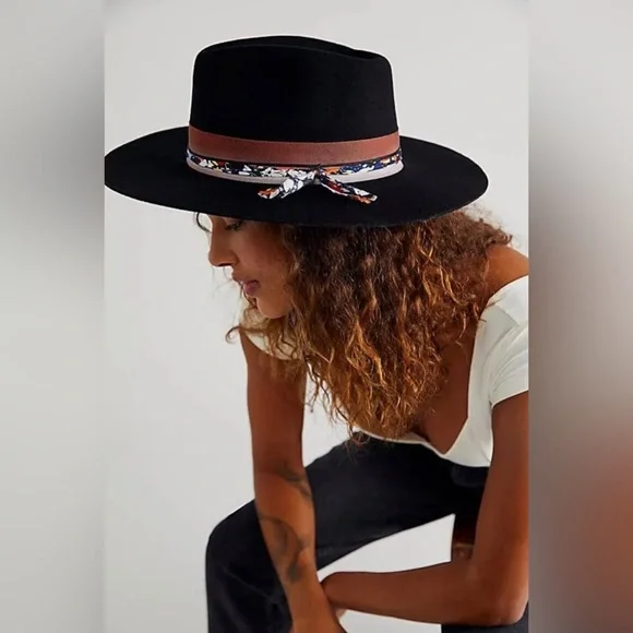 Free People Karma Chameleon Felt Hat collab w Vaughan & Co. Black Sz Medium NWOT Free People Karma Chameleon Felt Hat collab w Vaughan & Co  main image 3